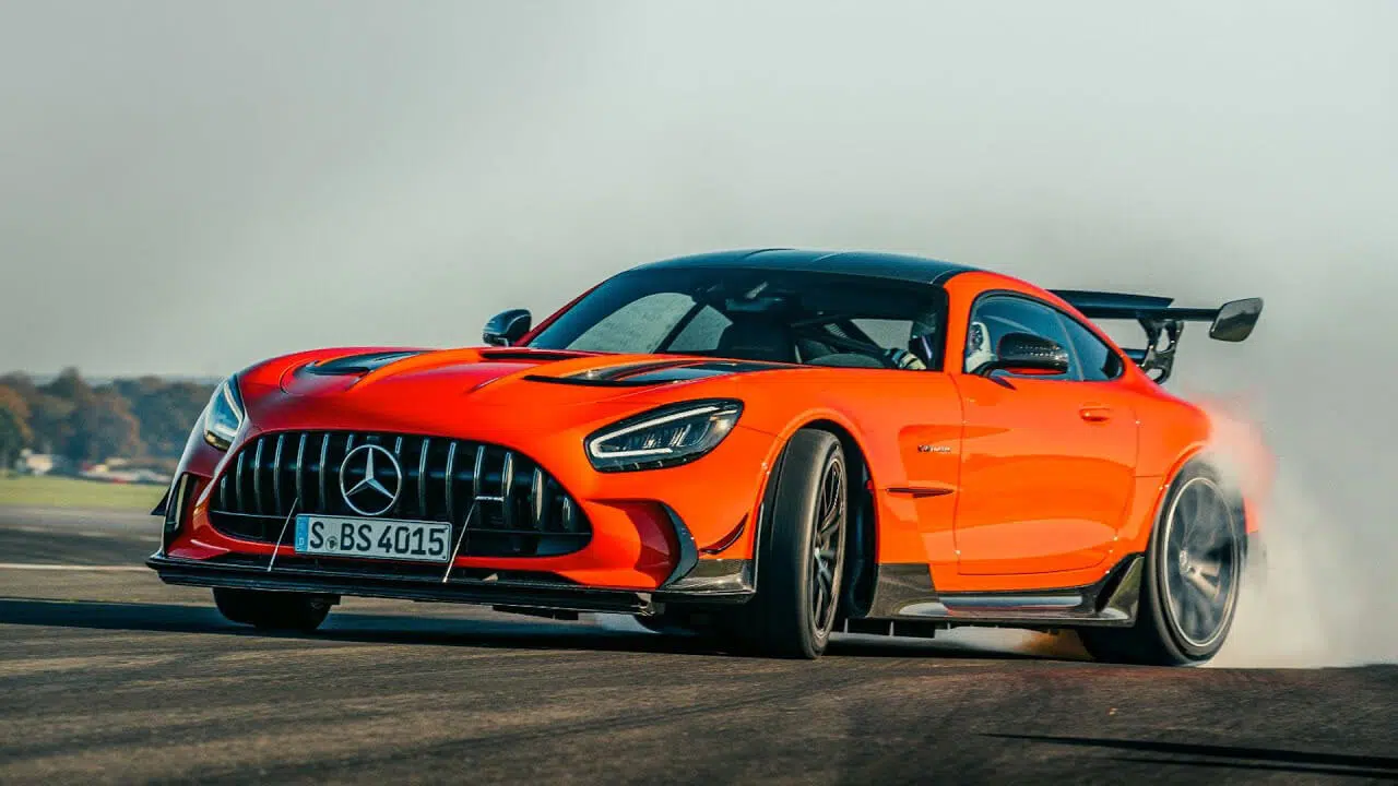Mercedes-AMG_GT_Black_Series