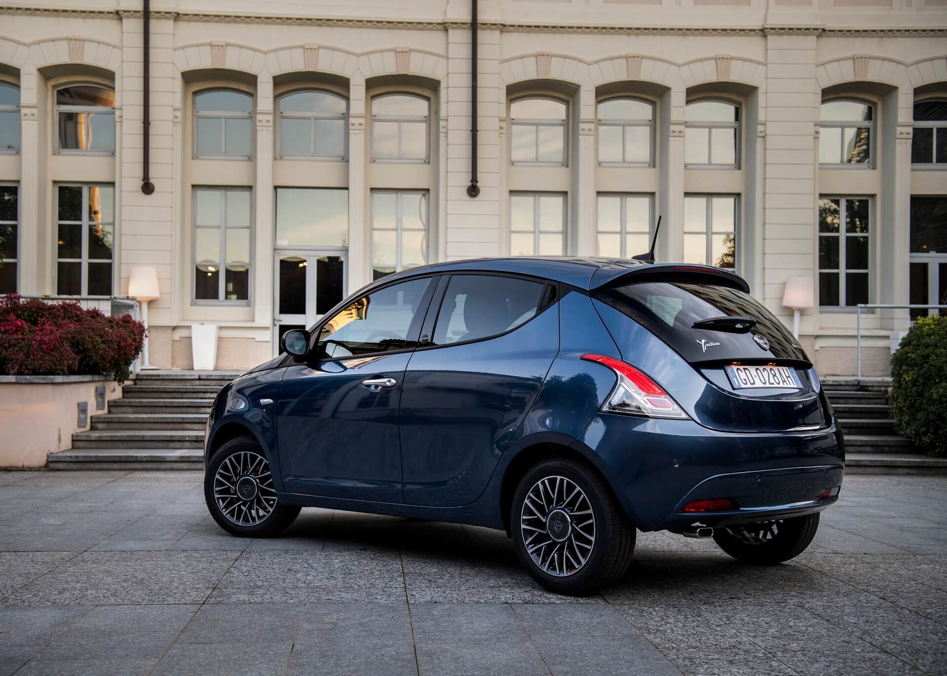 Lancia Ypsilon