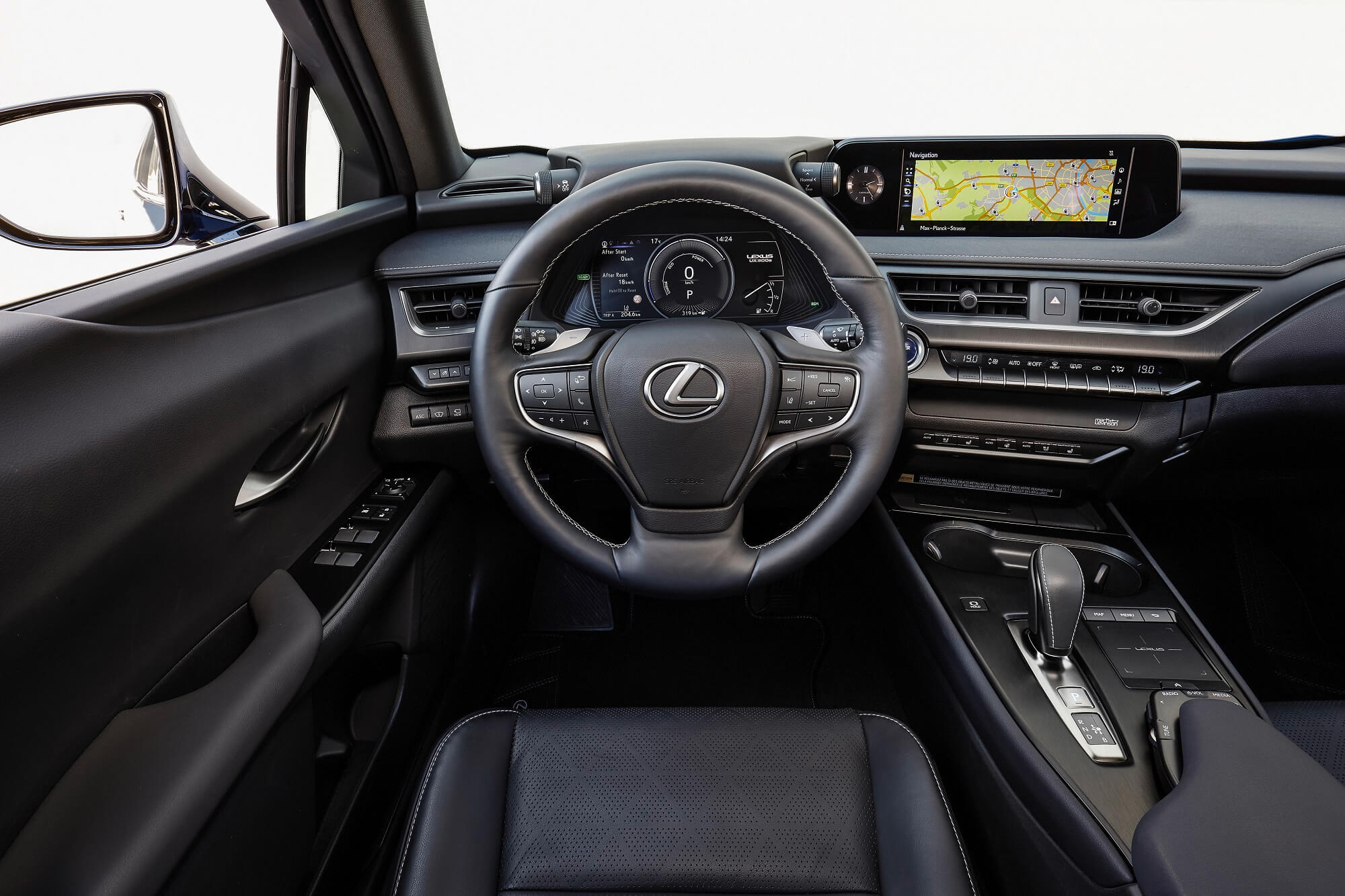 Lexus UX 300e