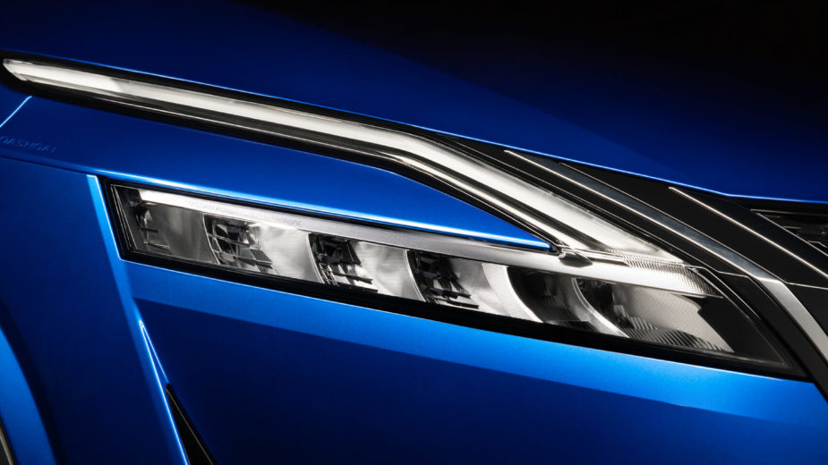 Nissan Qashqai teaser 2021