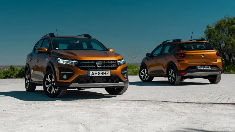 Testámos os Dacia Sandero Stepway GPL e gasolina. Qual a melhor opção?