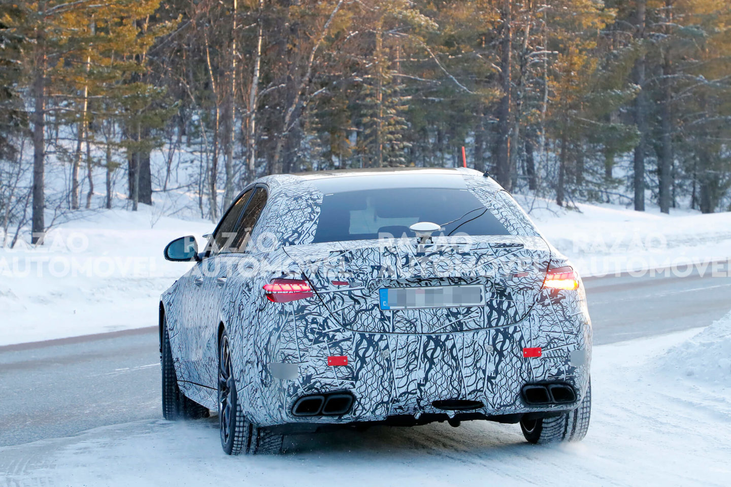 Mercedes-AMG C 63 fotos-espia