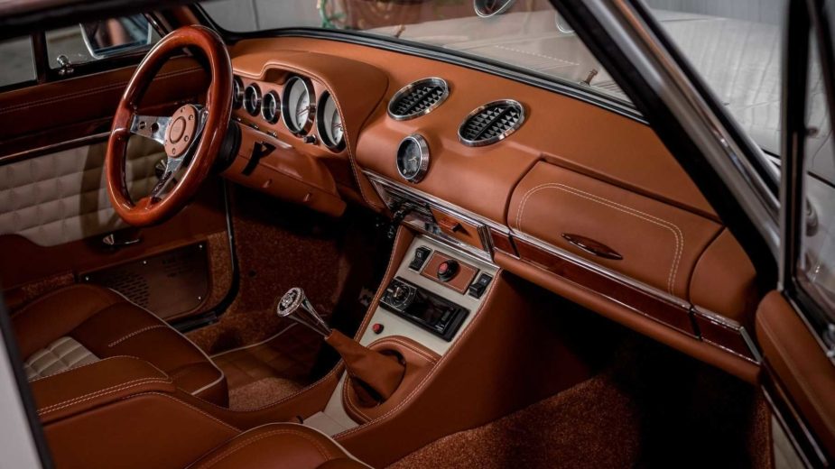 Interior Lada 2101 restomod