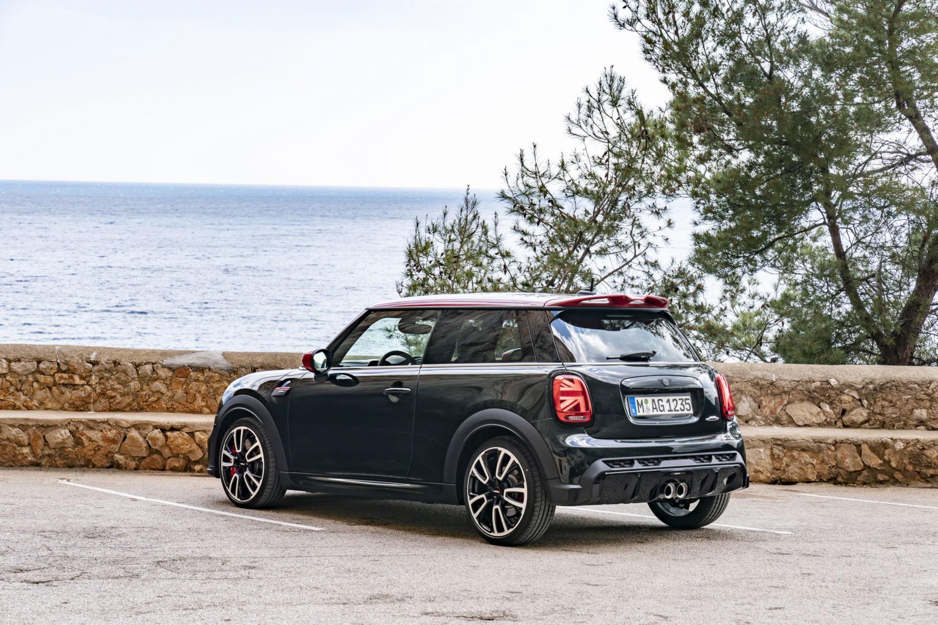 2022-MINI-John-Cooper-Works