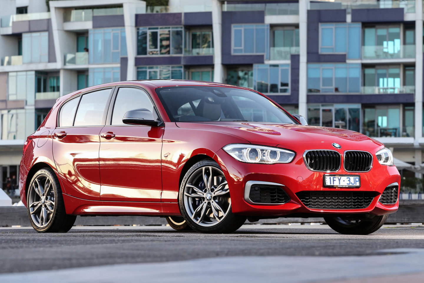 BMW M140i