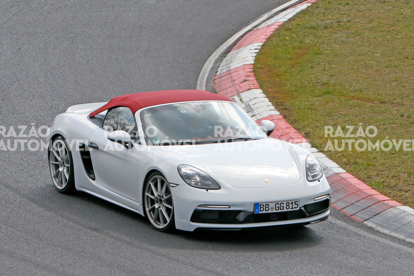 Porsche 718 Spyder fotos-espia