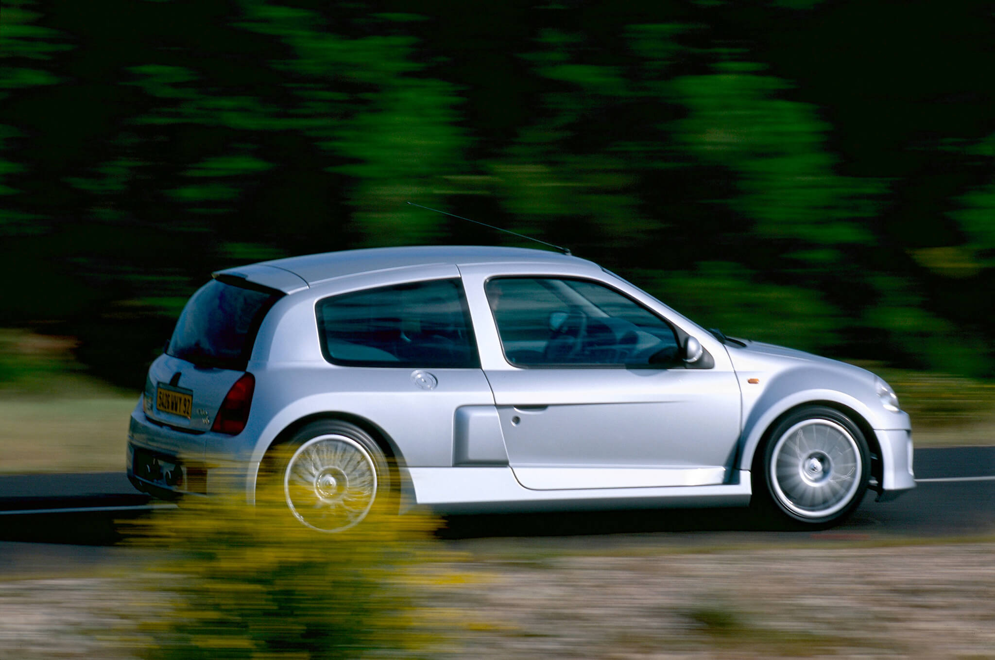 Renault Clio V6