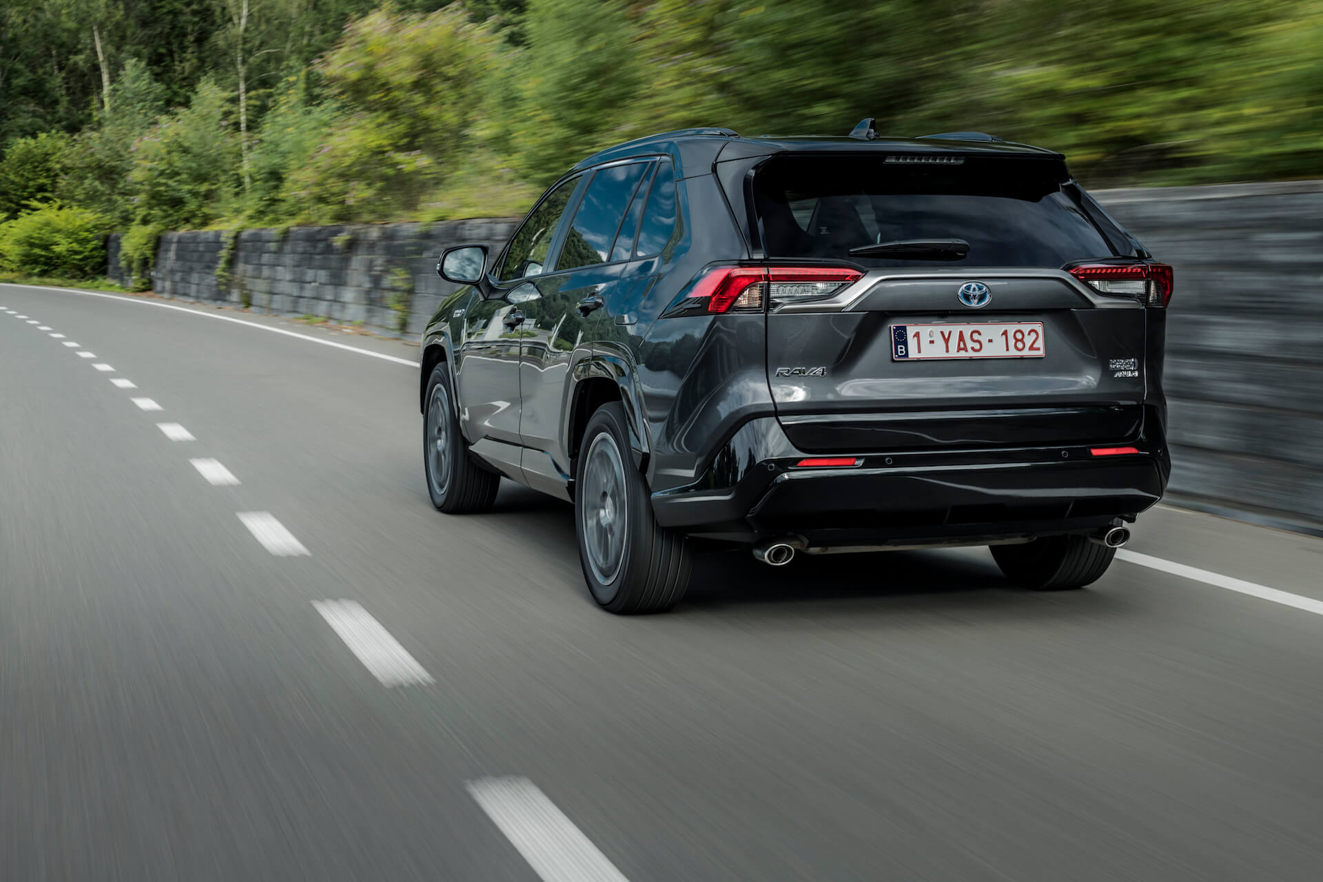 toyota rav4 plug-in