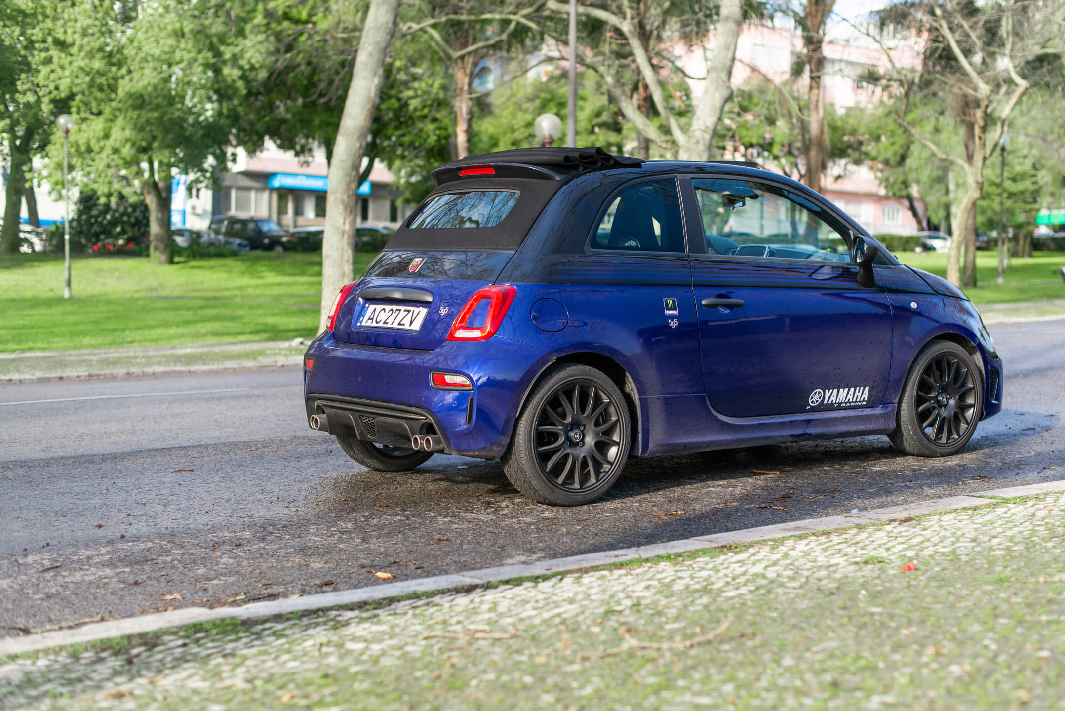 Abarth 595C Monster Energy Yamaha