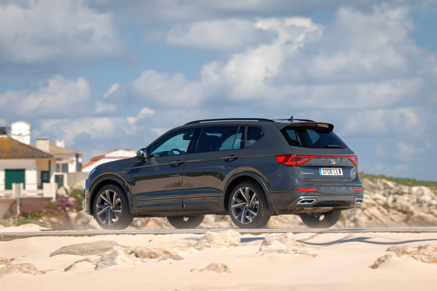 SEAT TARRACO E-HYBRID