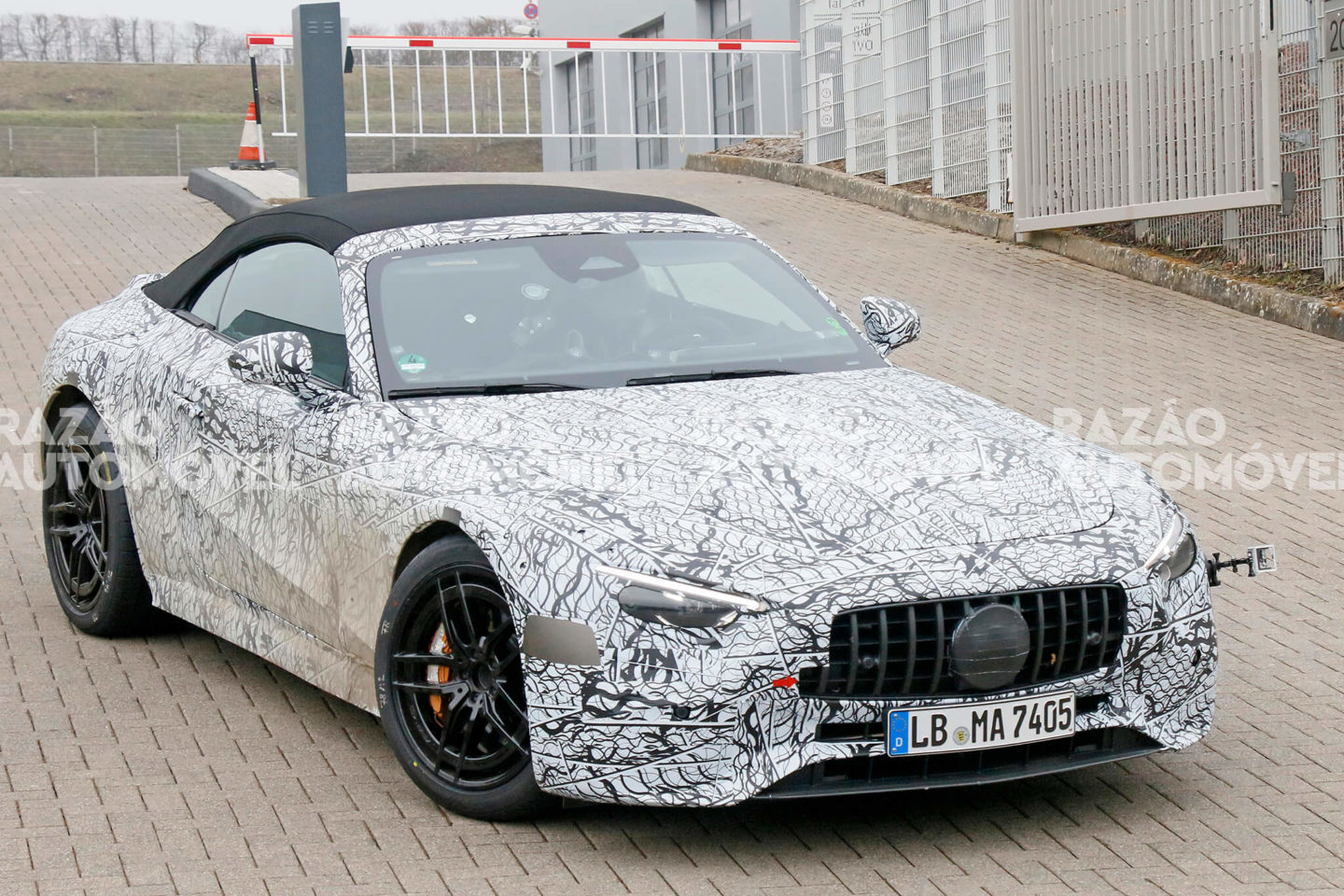 Mercedes-AMG_SL_53