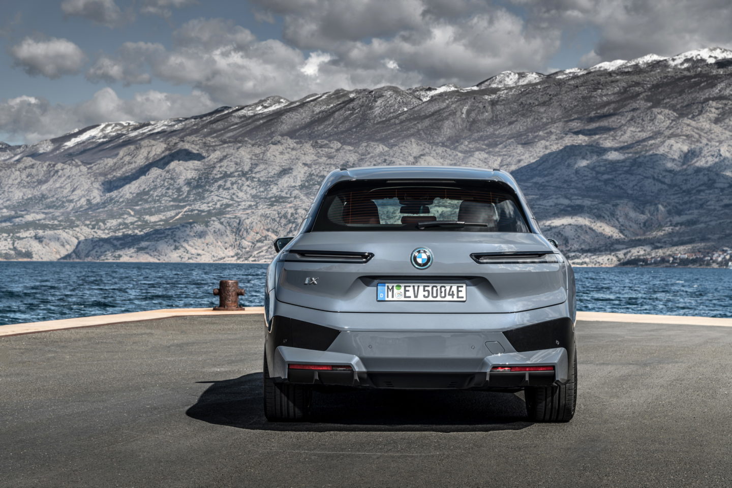 BMW iX xDrive50