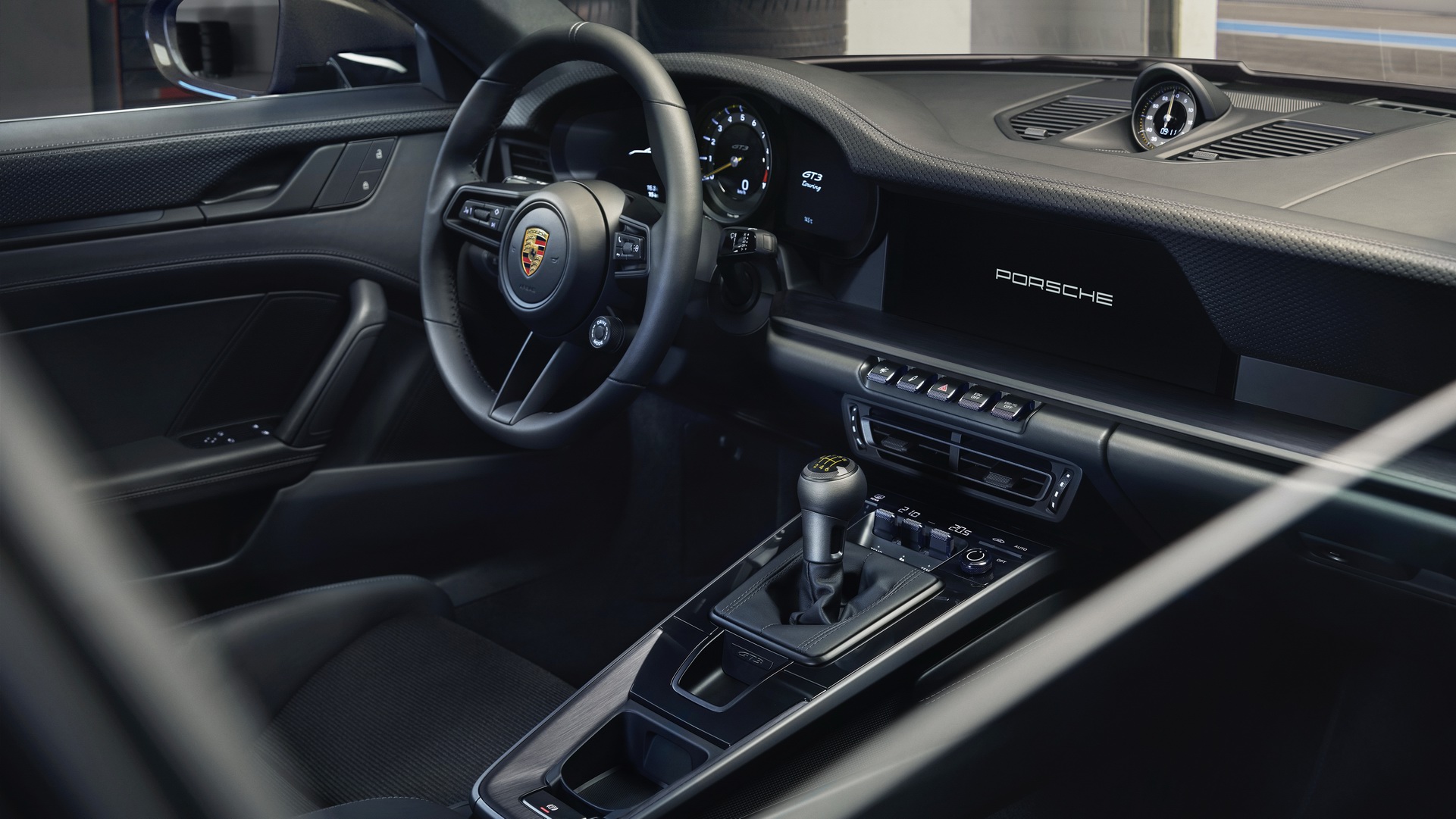 Porsche-911-GT3-Touring