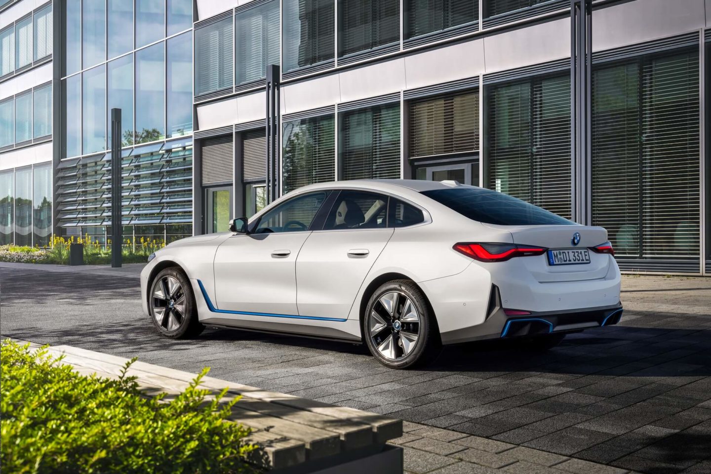 BMW i4 eDrive40