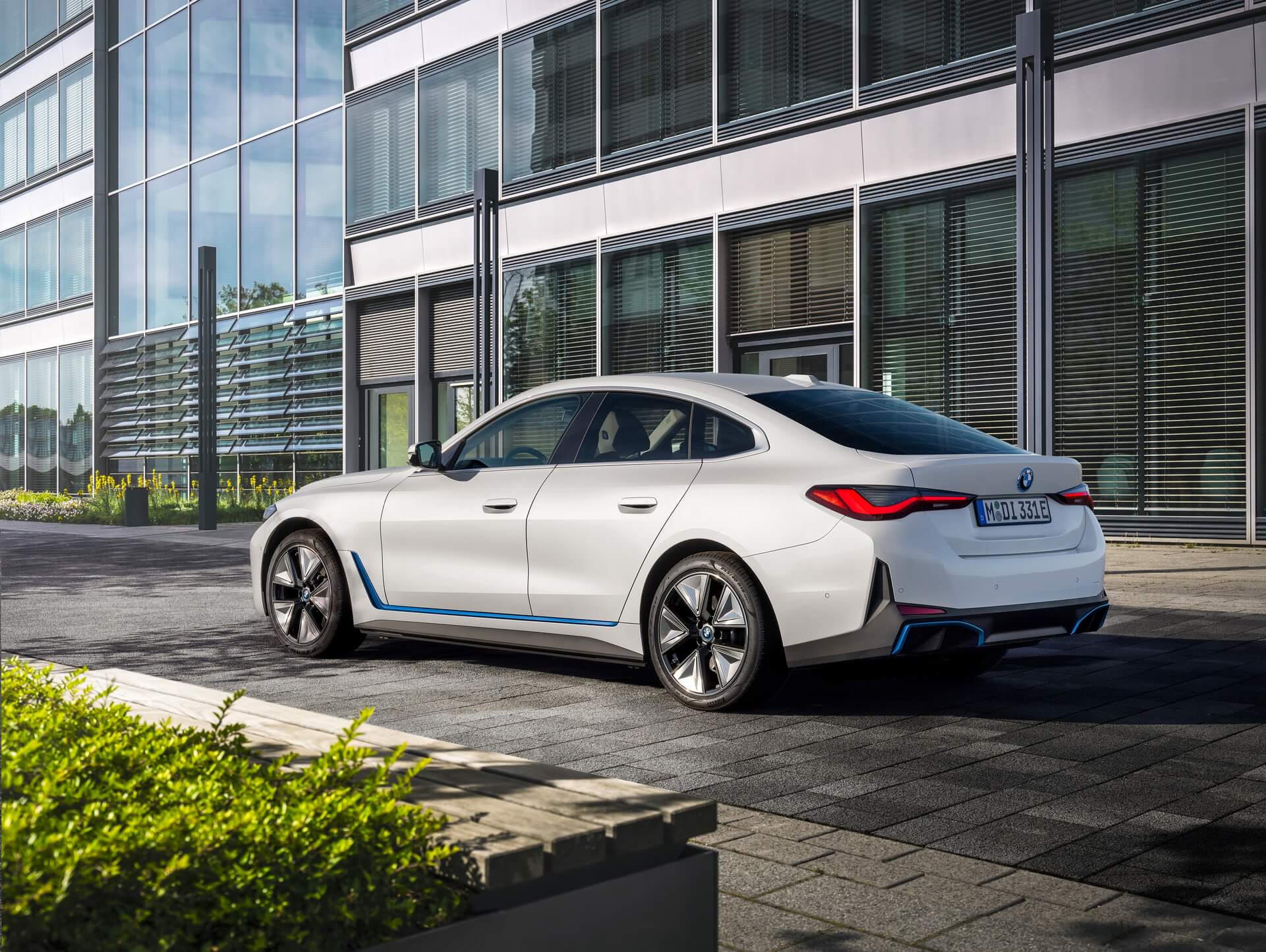 BMW i4 eDrive40