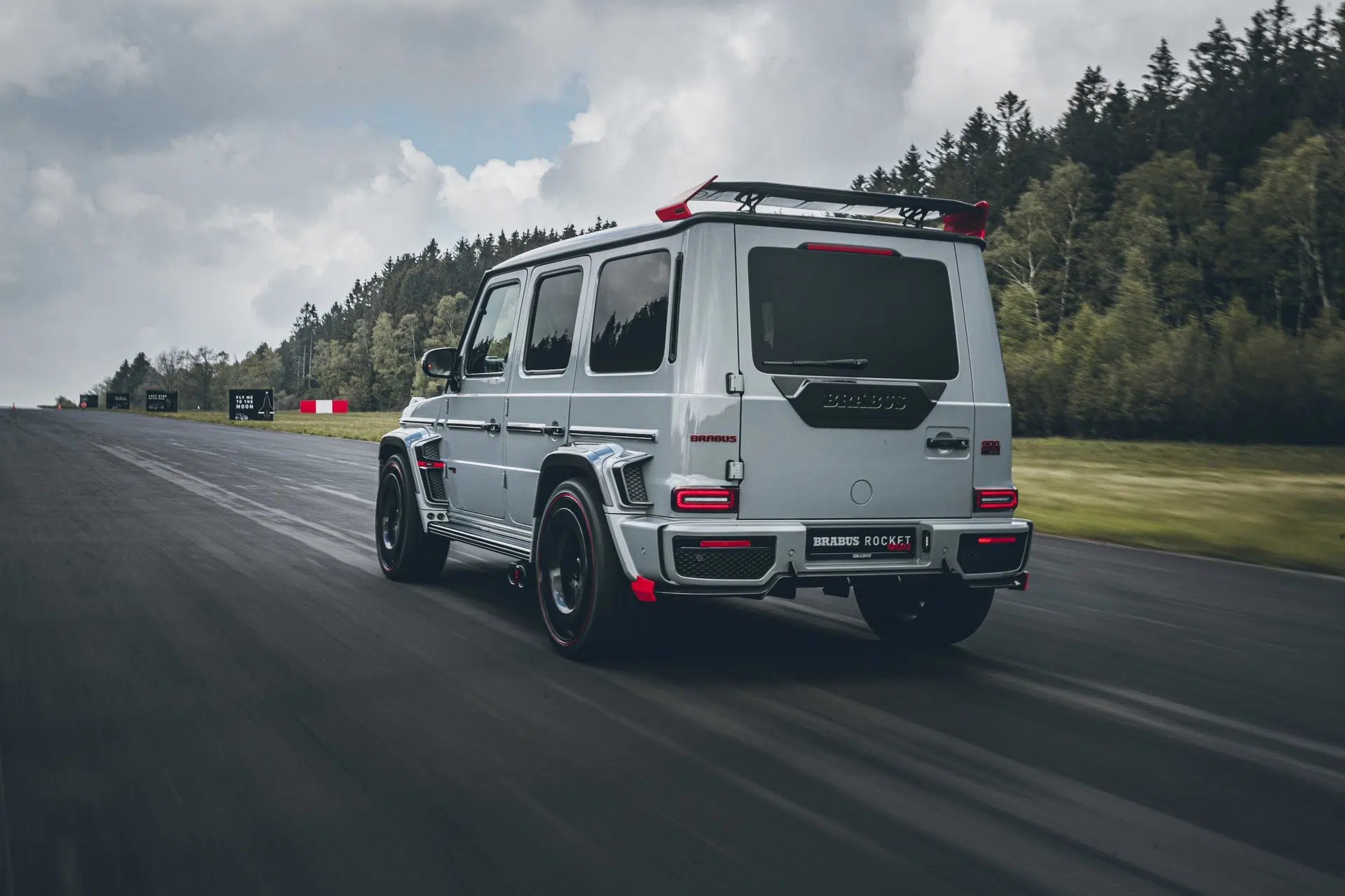 Brabus-900-Rocket-Edition-45