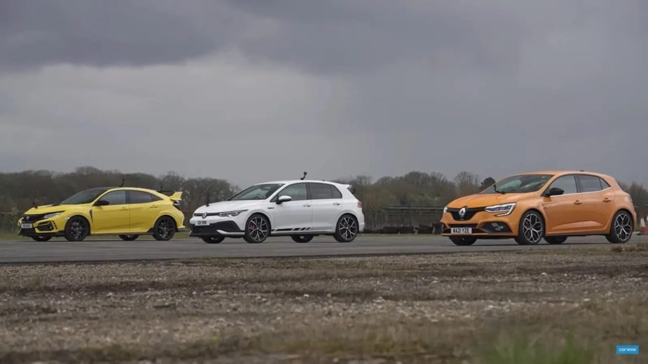 Drag-race-Golf-Megane-Civic