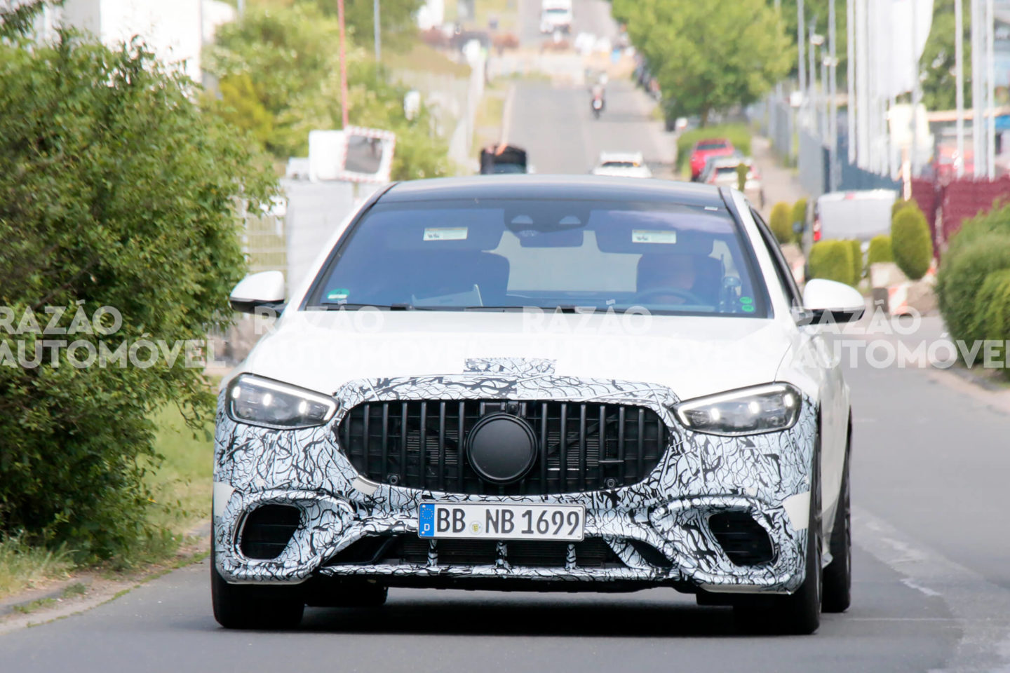 Fotos-espia Mercedes-AMG S 63e