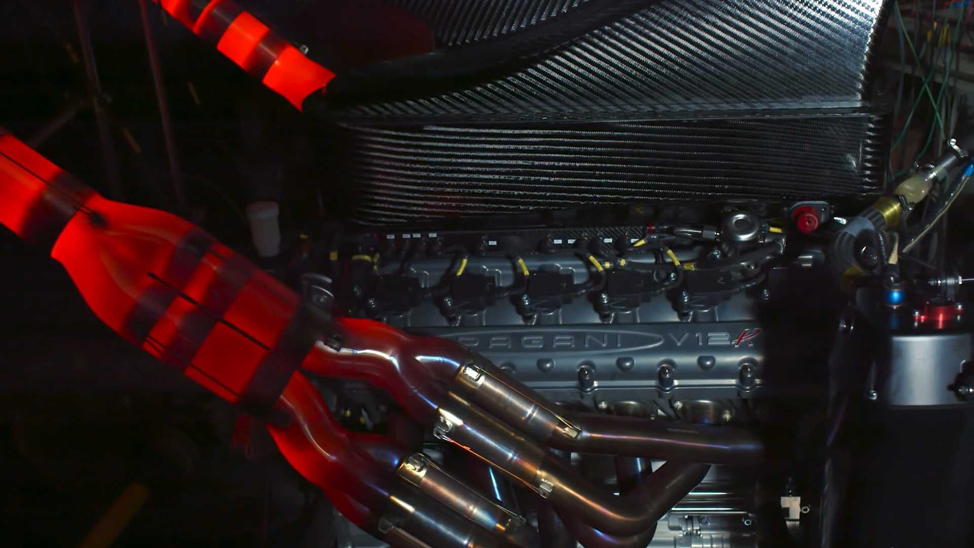 Pagani Huayra R Motor V12