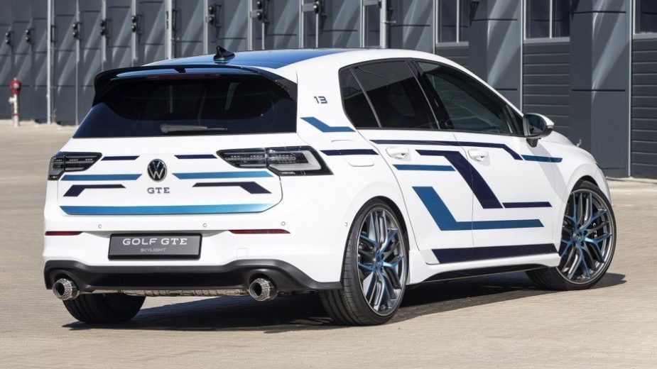 volkswagen-golf-gte