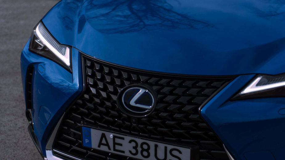 Lexus UX 300e