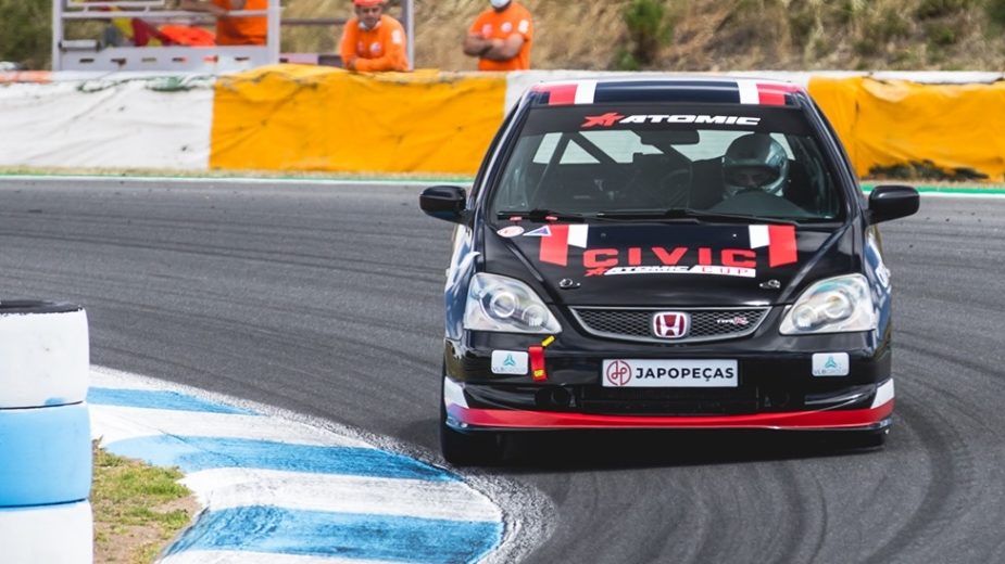 Honda Civic Type R Atomic Cup