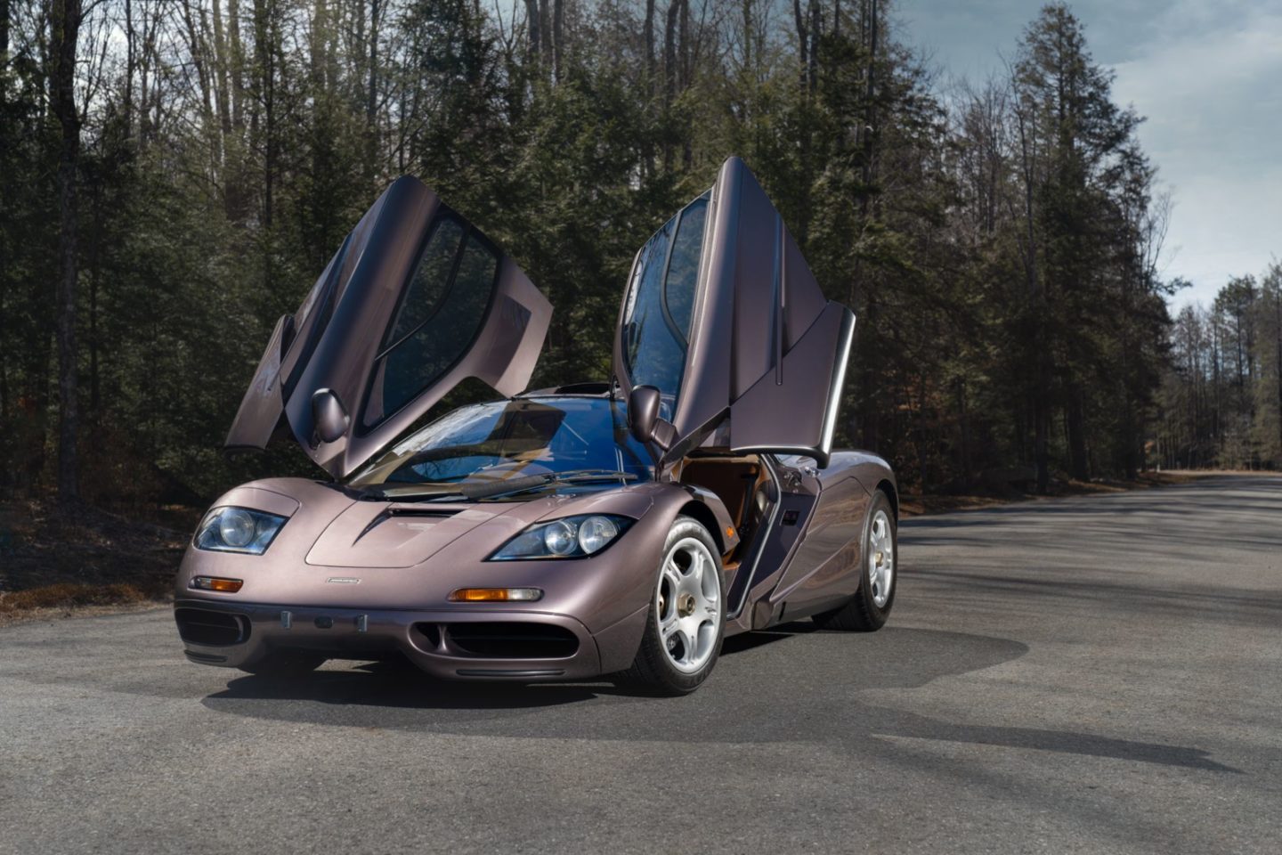 Os 10 carros mais caros leiloados na feira de Monterey, nos EUA