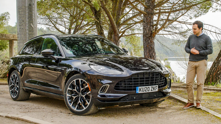 Aston Martin DBX