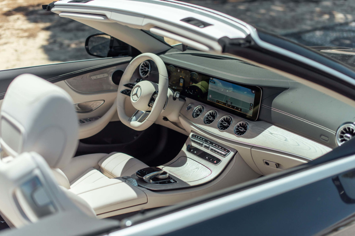 Interior Mercedes-Benz Classe E 220 d Cabriolet