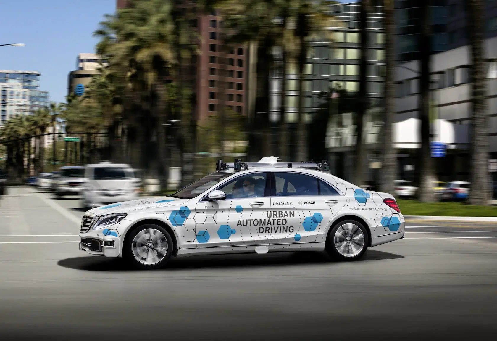Táxi-robô daimler bosch