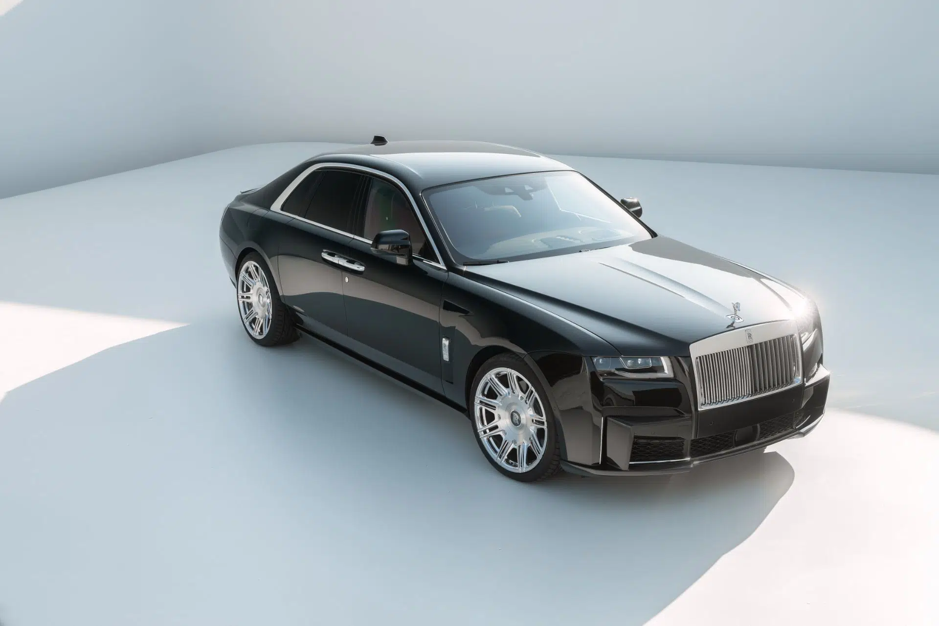 Rolls-Royce Ghost vista dianteira 3/4