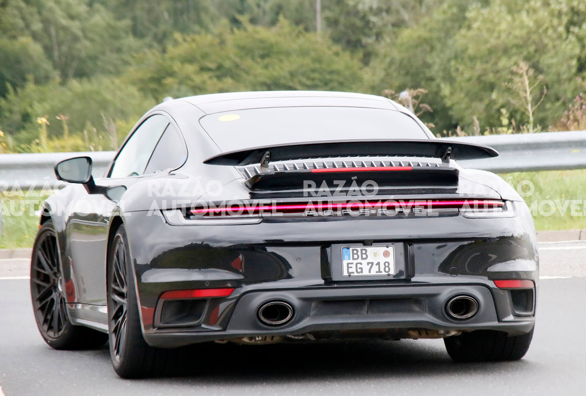 Porsche 911 Turbo fotos-espia