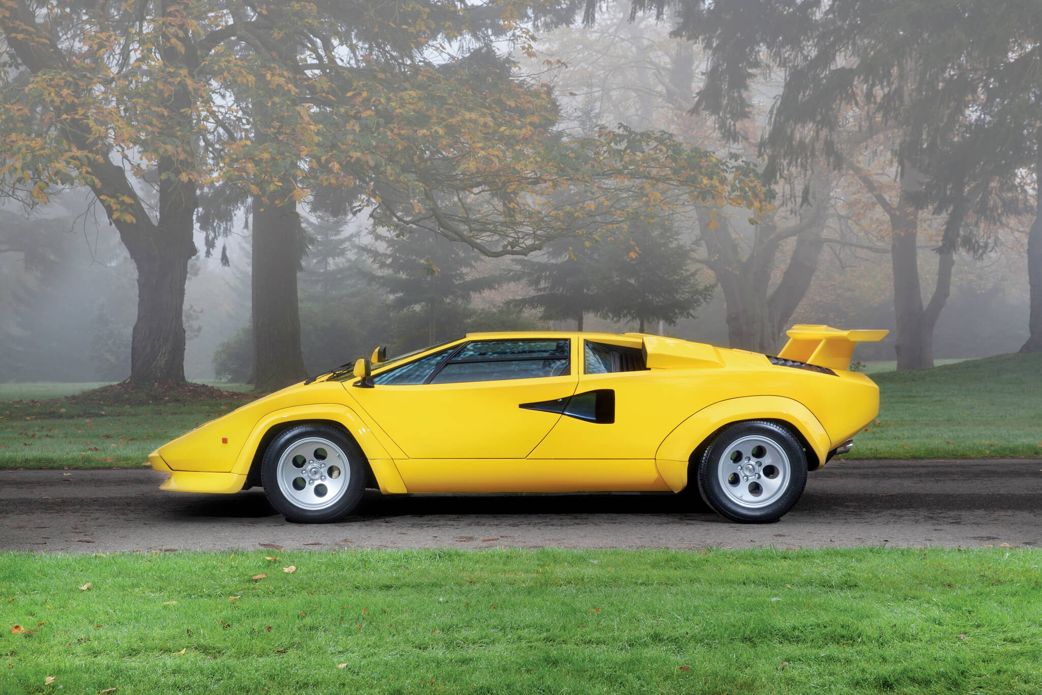 Lamborghini Countach LP400 S