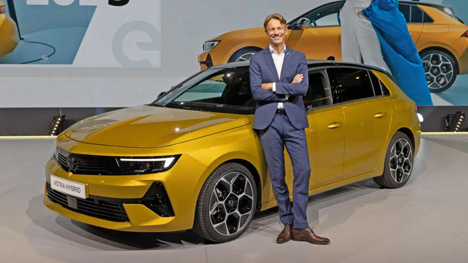 Opel Astra L 2021 com Uwe Hochgeschurtz