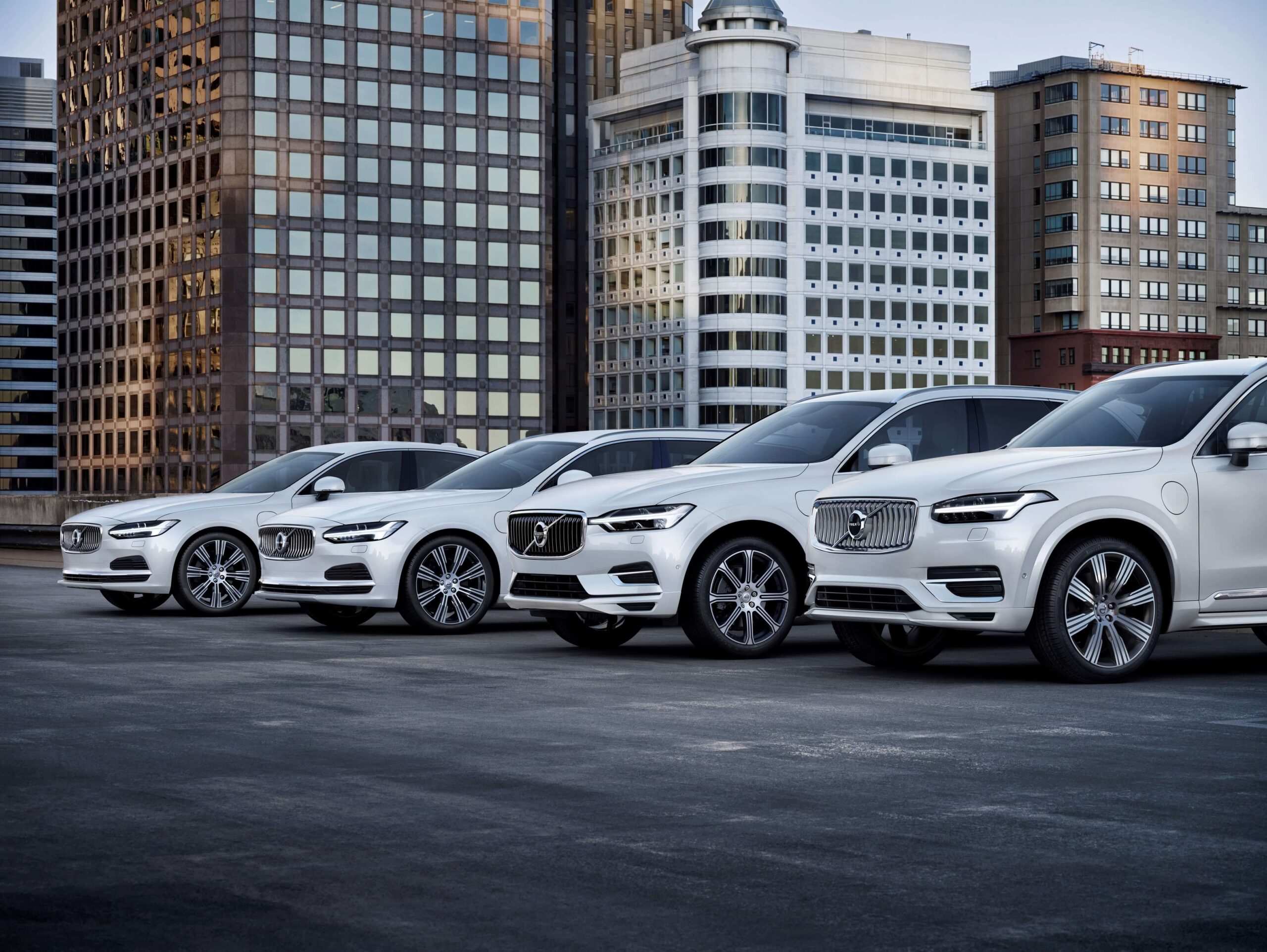 Volvo Recharge Plug-in Hybrid