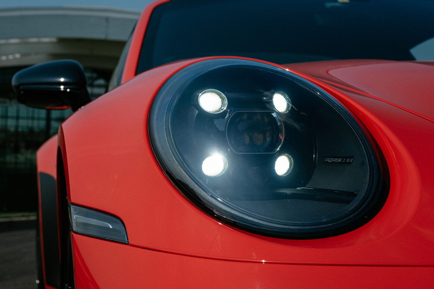 Porsche 911 GTS faróis