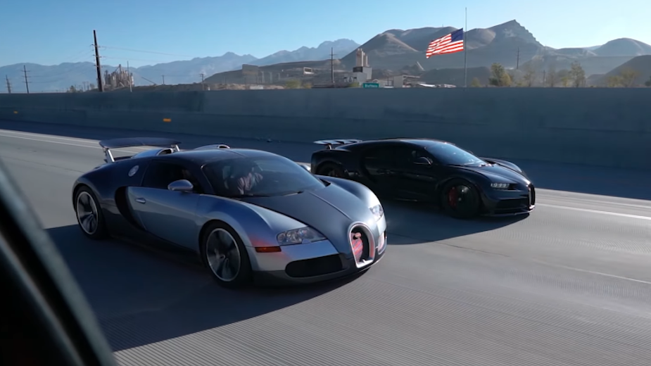 Bugatti Veyron vs Bugatti Chiron - Drag race