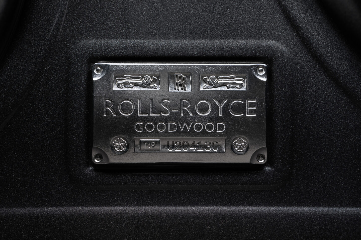 Rolls-Royce Black Badge Ghost