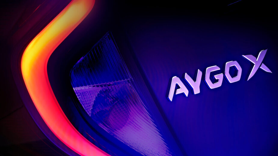 Teaser Toyota Aygo X