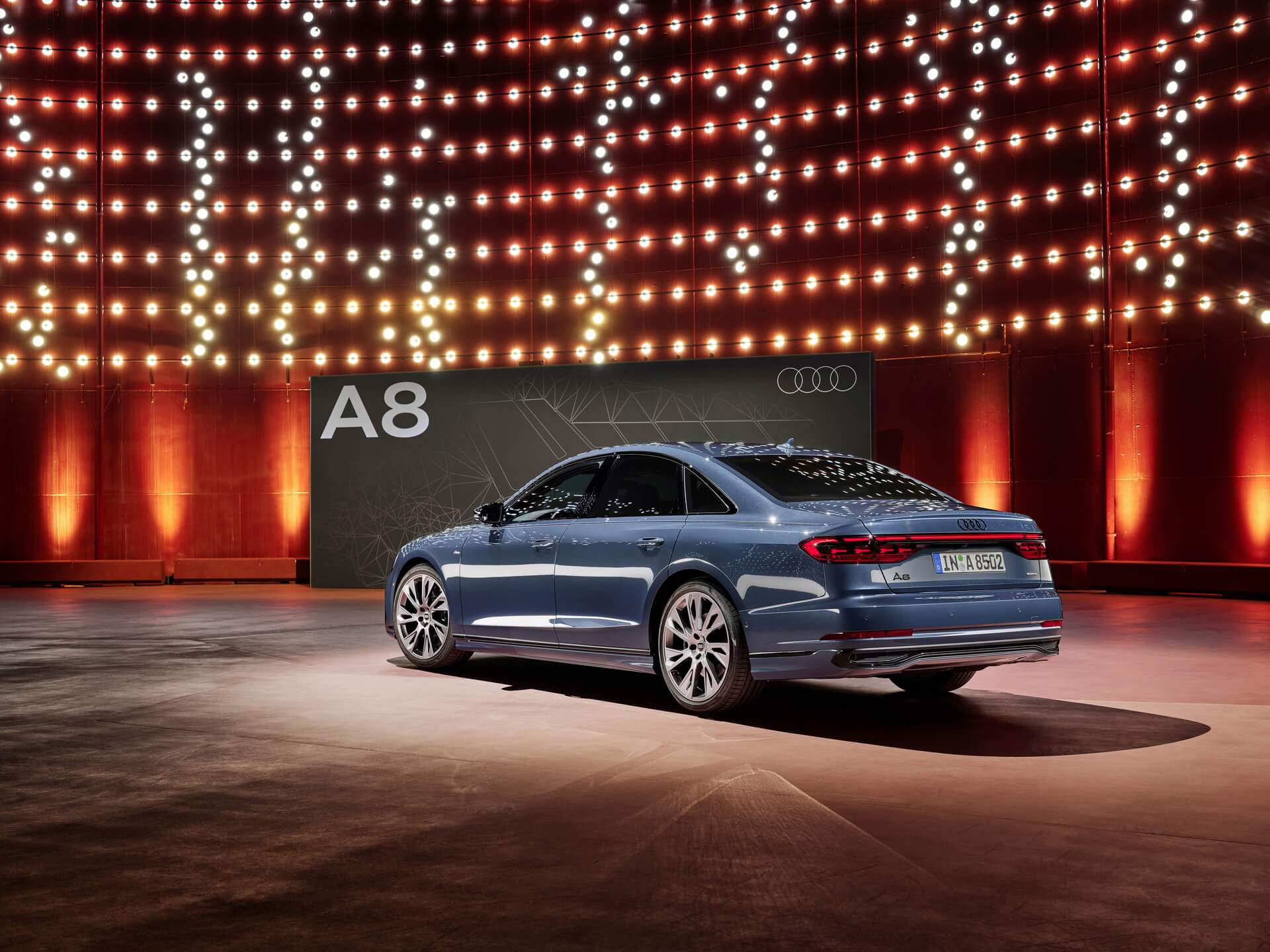 Audi A8 S Line