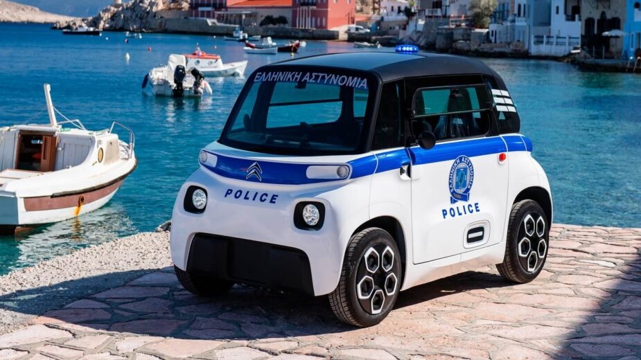 Citroen Ami policia