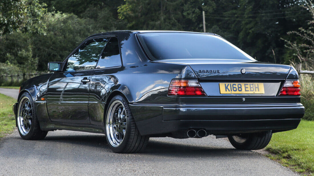 Mercedes-Benz-300-CE-3-4-AMG-Brabus-Widebody