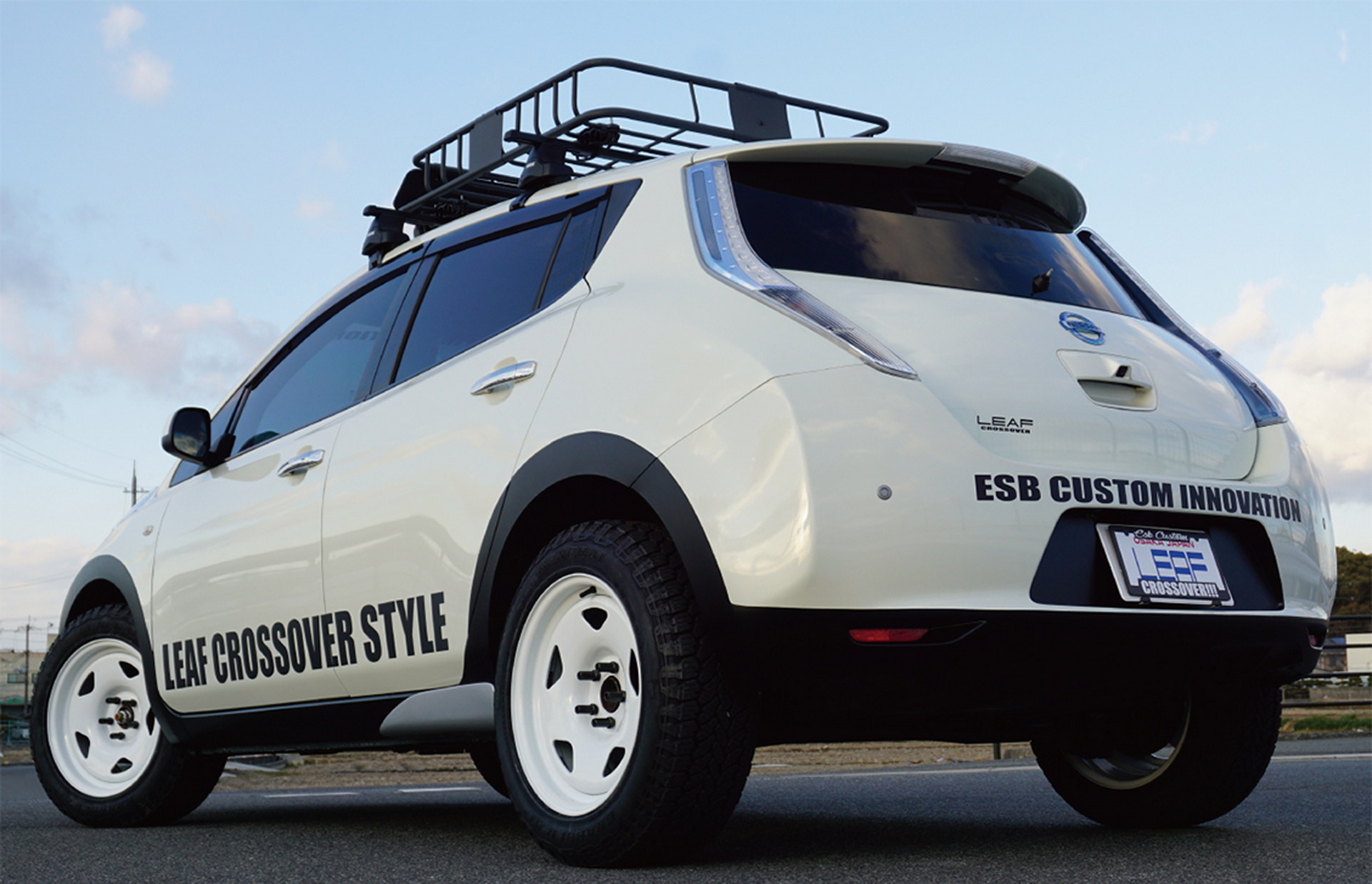 Nissan Leaf crossover