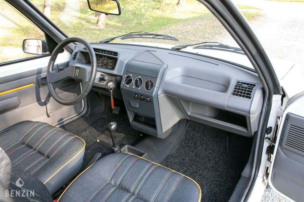 Peugeot 205 vendido 65 km 1