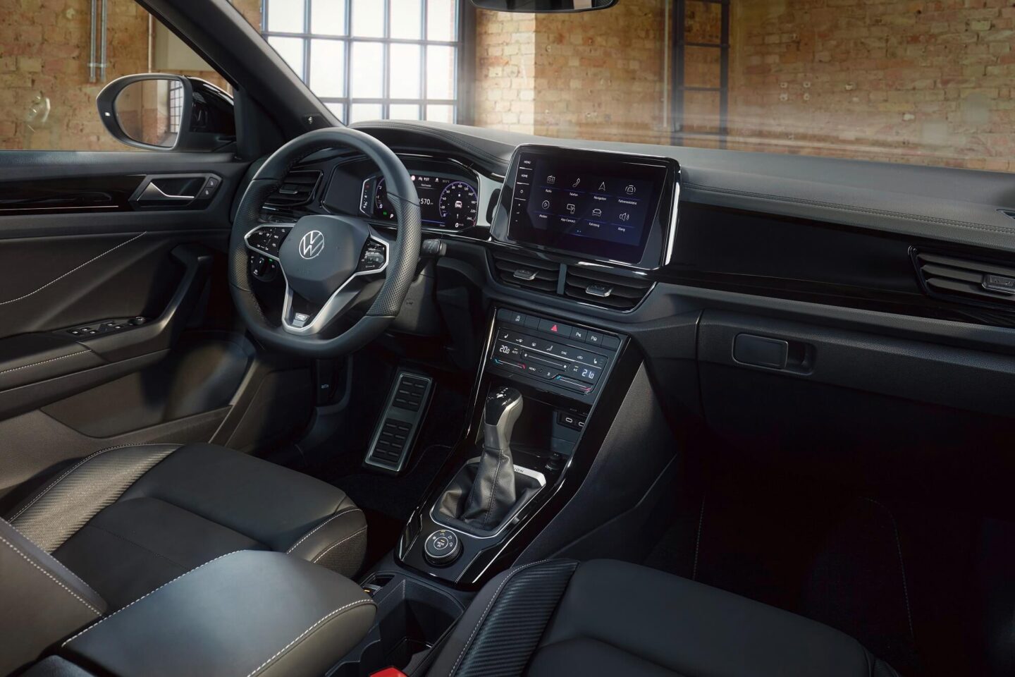 Volkswagen T-Roc interior