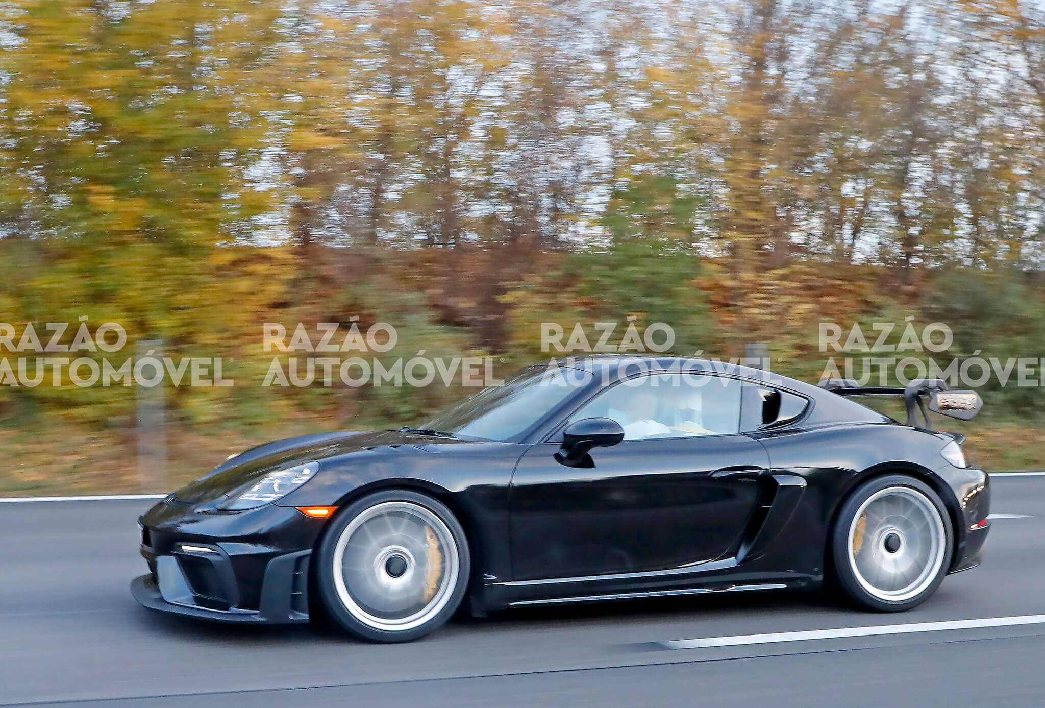 fotos-espia_Porsche Cayman GT4 RS 2