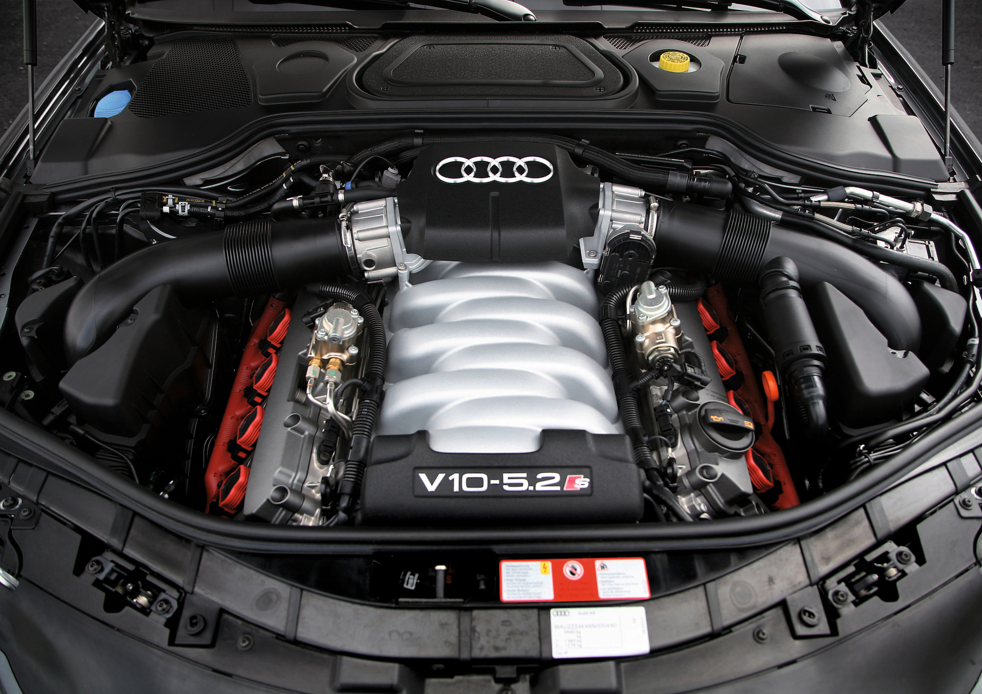 Audi S8