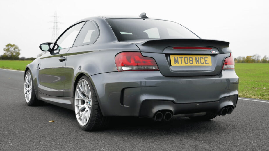 BMW 1M V8