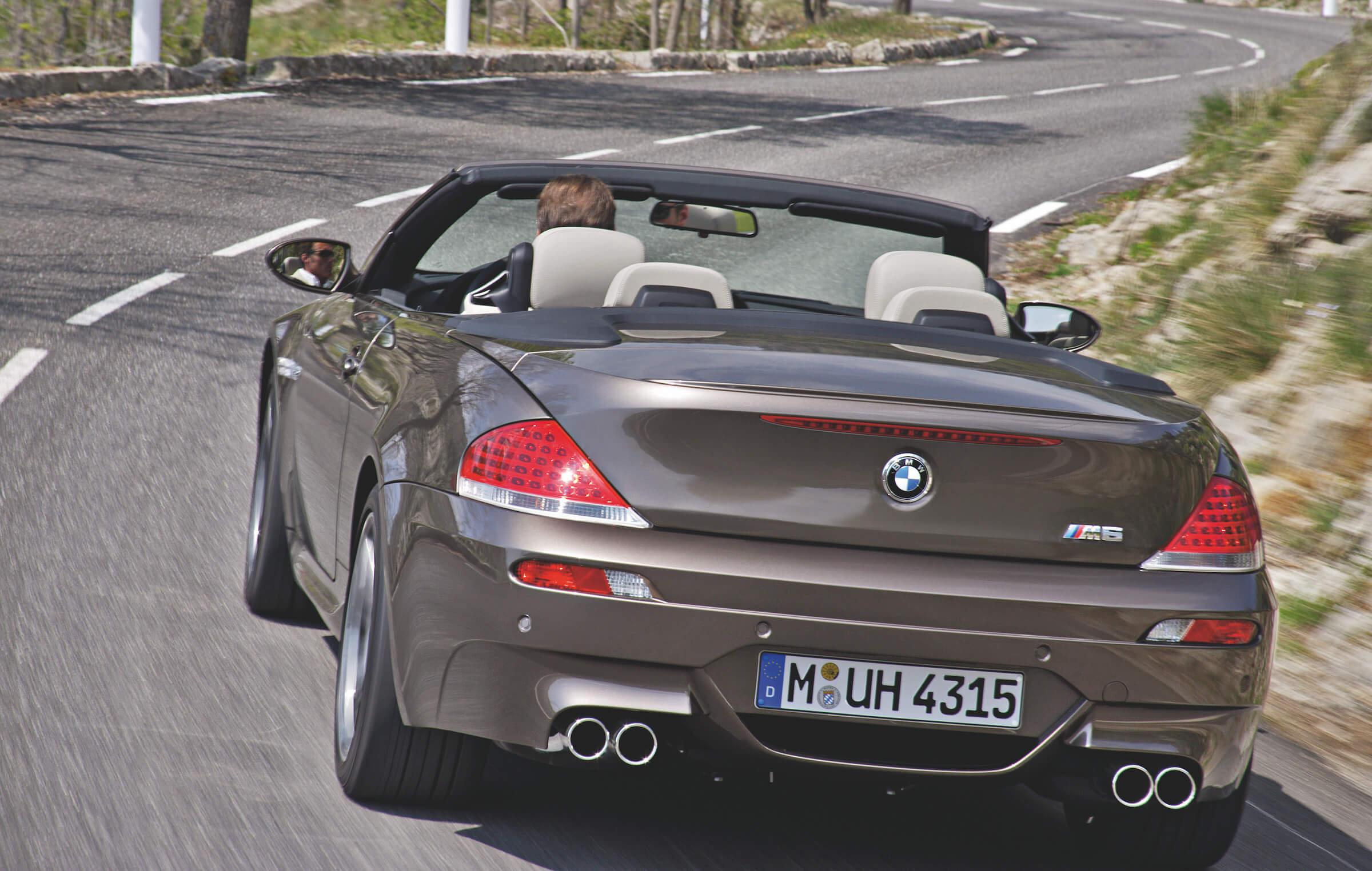 BMW M6 V10