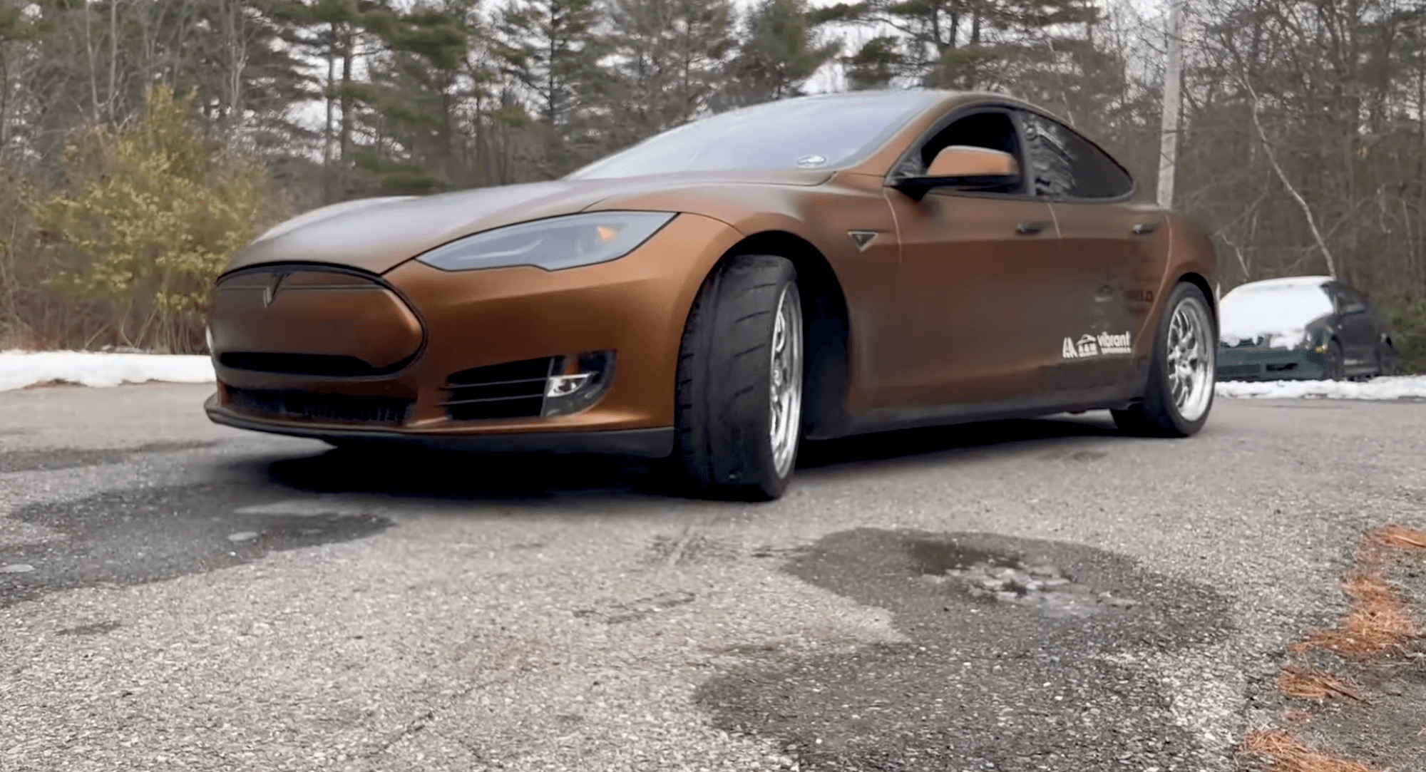 Tesla Model S V8 5